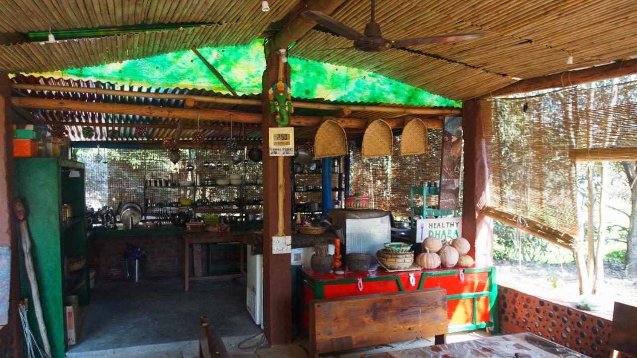 Hobo Huts By The Riverside Panuanaula Exterior foto