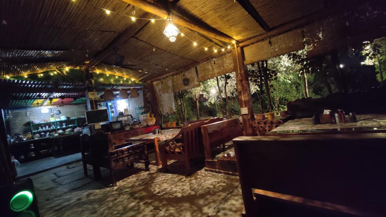 Hobo Huts By The Riverside Panuanaula Exterior foto